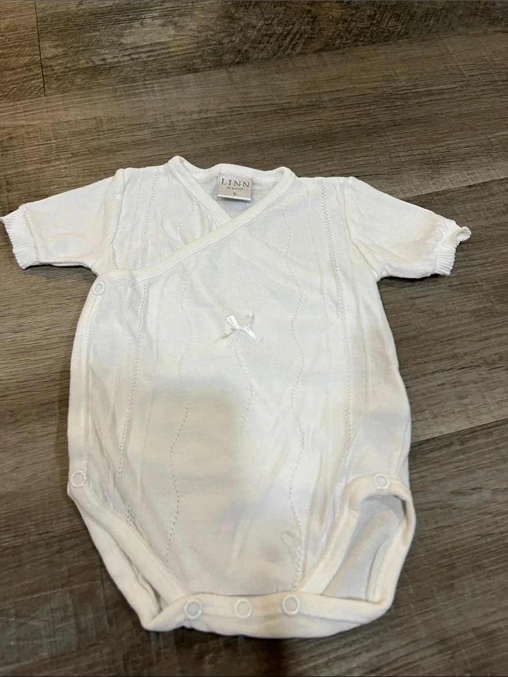 Kimono Style bodysuit size 6M by Spanish brand Linn by Diacar
